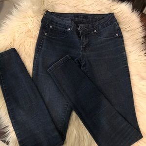 Jessica Simpson kiss me jeggings